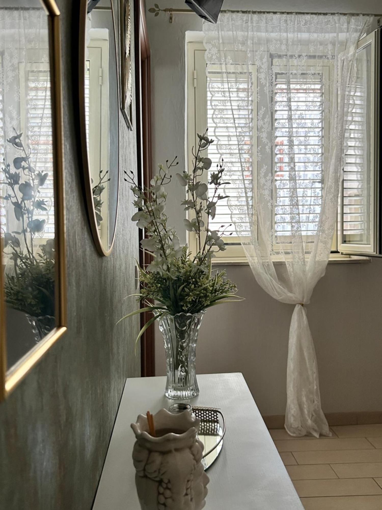 La Finestrella Apartment Giardina Gallotti